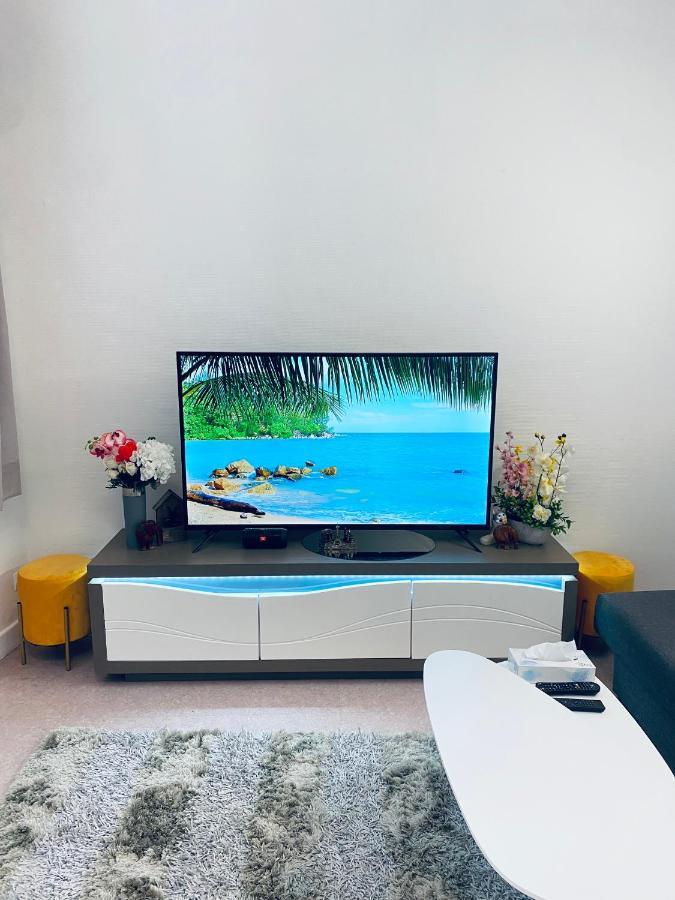 Lyon Full Entier Appartement Bagian luar foto