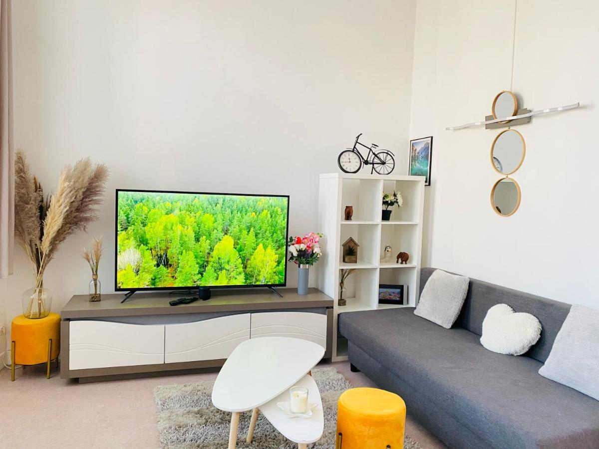 Lyon Full Entier Appartement Bagian luar foto